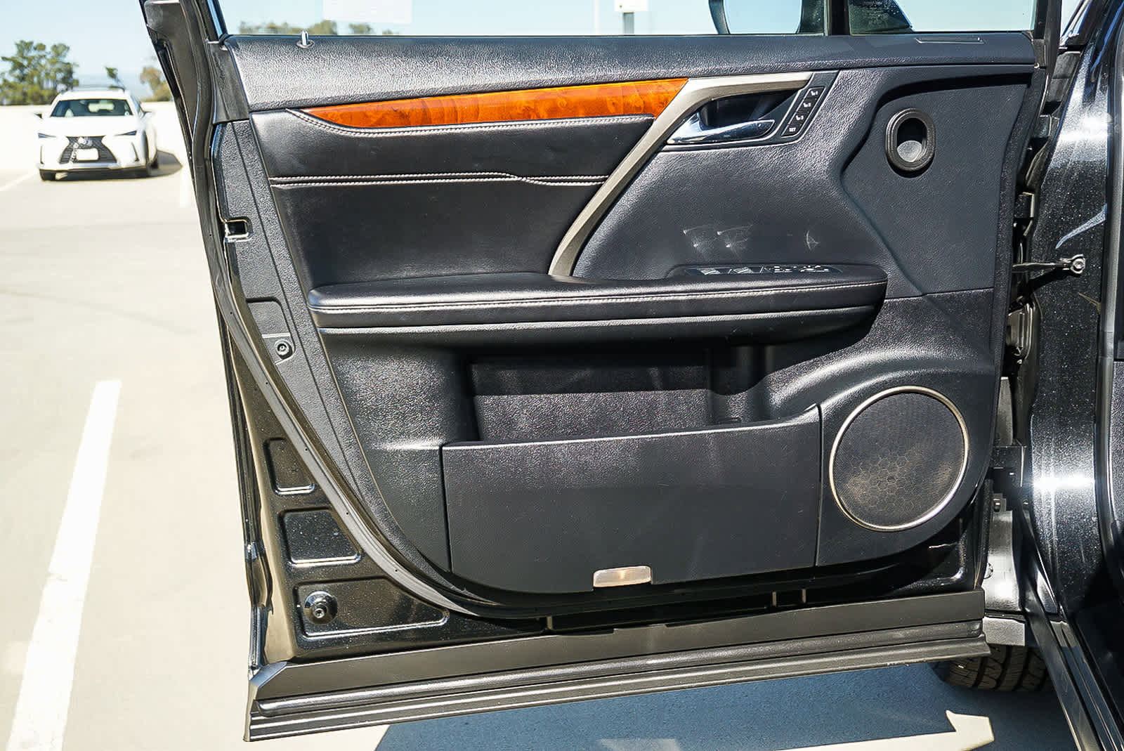 Used 2018 Lexus RX 350L FWD image 20