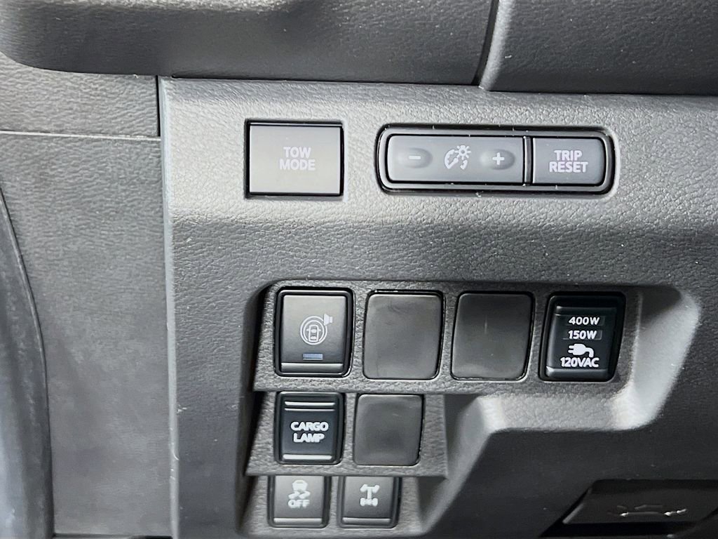 New 2026 Nissan Frontier PRO-4X w/ Pro-4x Convenience Package image 9