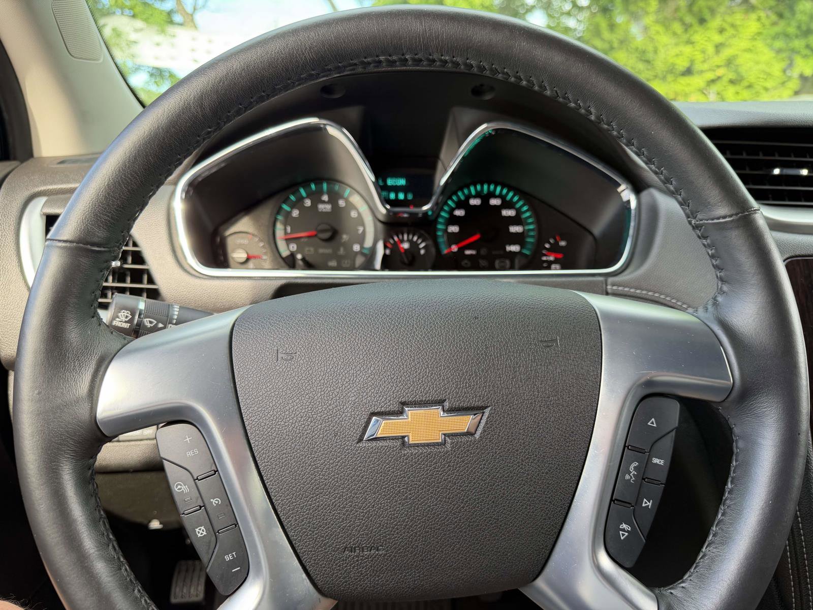 Used 2017 Chevrolet Traverse Premier AWD/4WD image 29