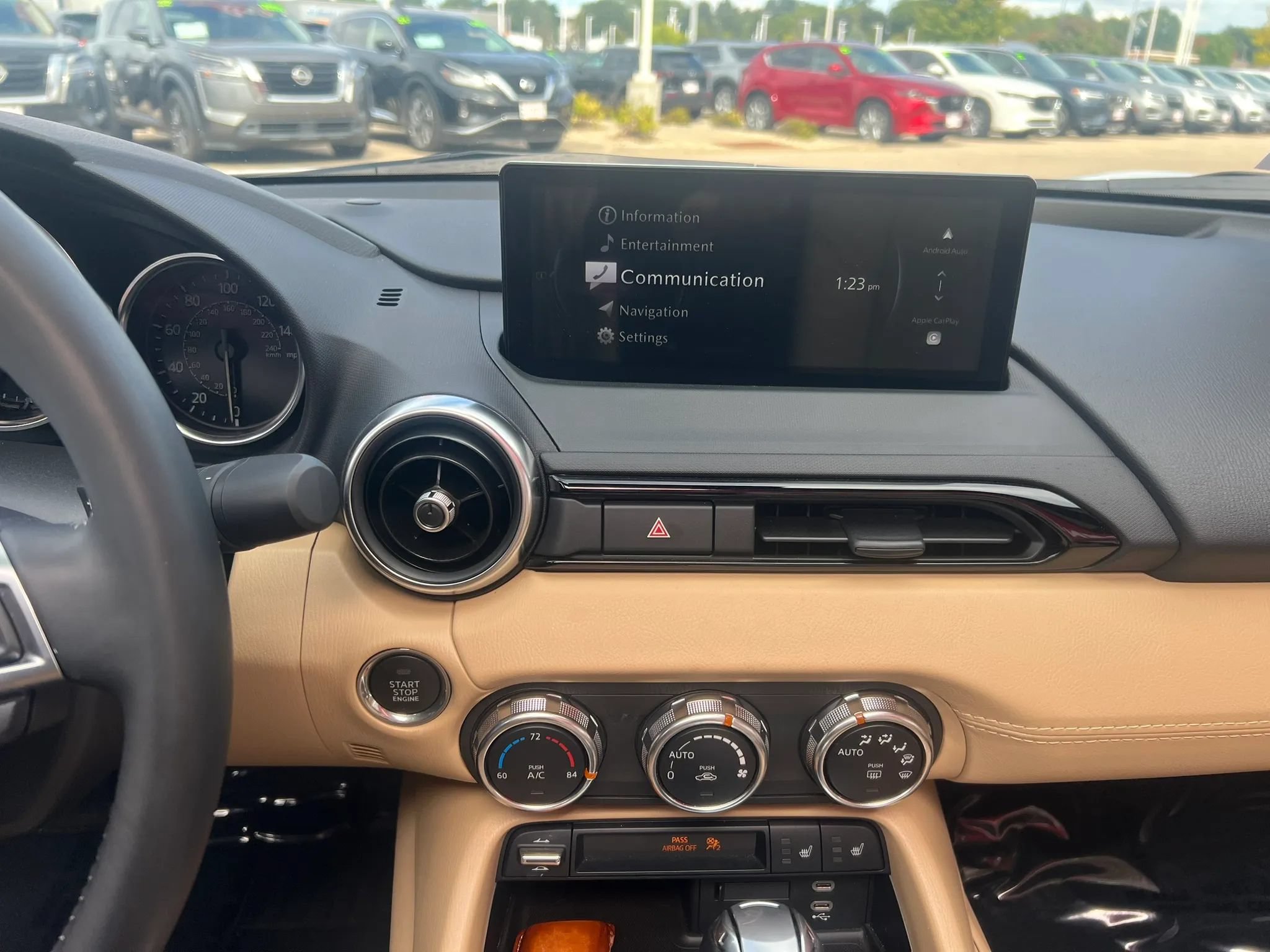 Used 2025 MAZDA MX-5 Miata RF Grand Touring w/ Appearance Package RWD image 13