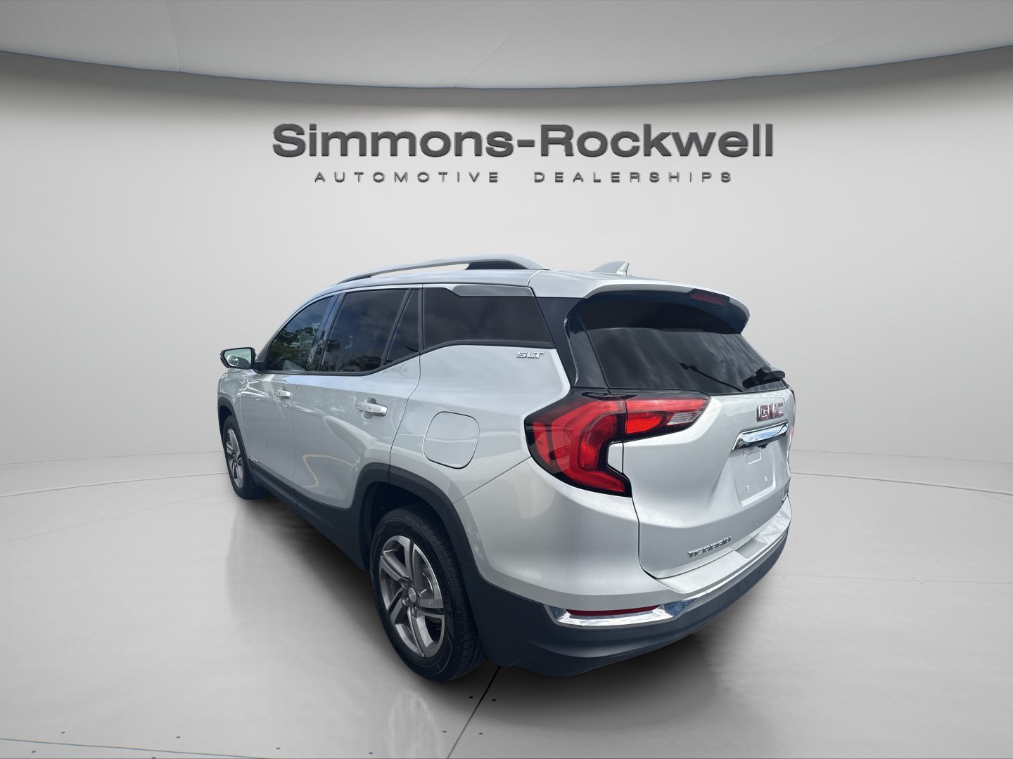 Used 2020 GMC Terrain SLT AWD/4WD image 2