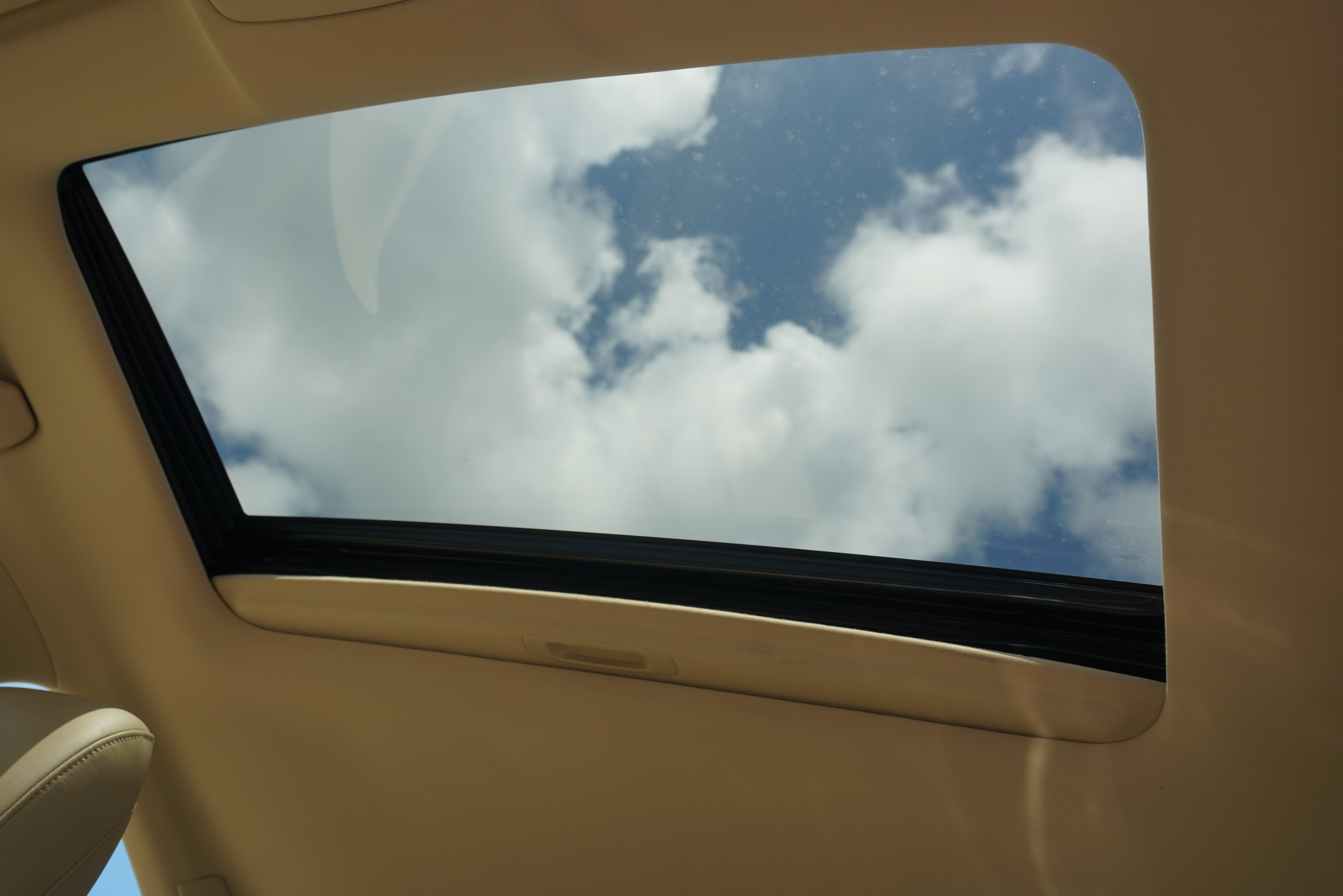 Used 2011 Lexus ES 350 FWD image 16