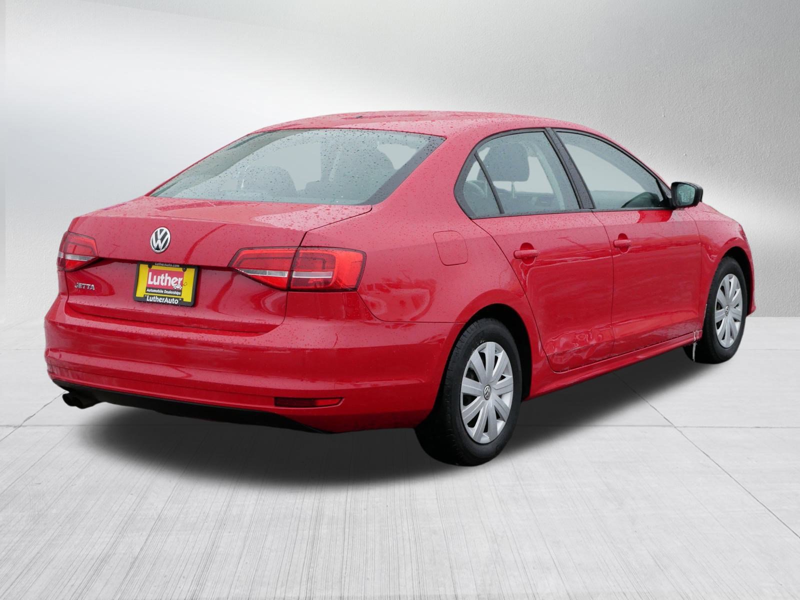 Used 2015 Volkswagen Jetta S image 7