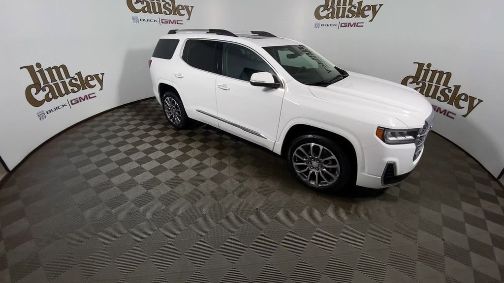 Certified 2023 GMC Acadia Denali w/ Denali Ultimate Package AWD/4WD image 2