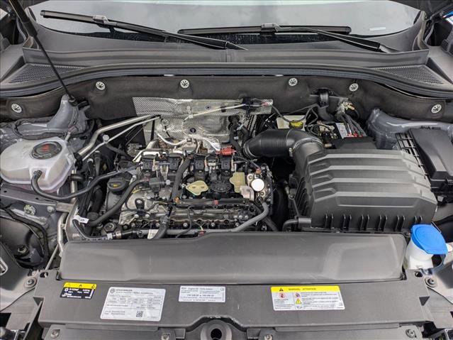 Used 2024 Volkswagen Atlas Cross Sport SE image 21