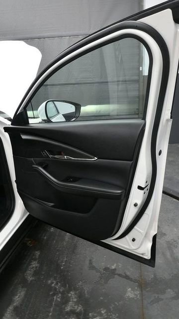 Used 2023 MAZDA CX-30 AWD 2.5 S w/ Preferred Package image 16