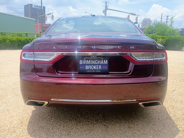 Used 2017 Lincoln Continental Select w/ Climate Package AWD/4WD image 9