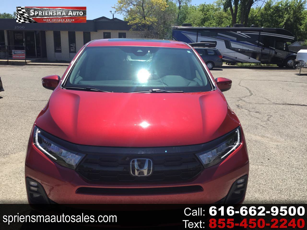 Used 2025 Honda Odyssey Touring image 1