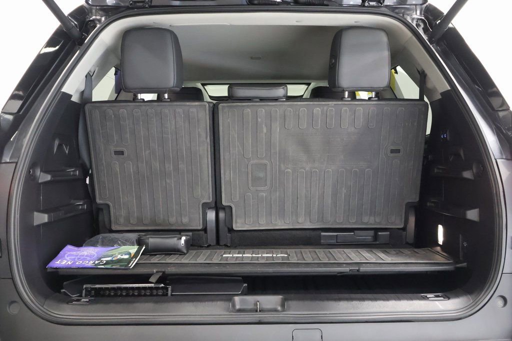 Used 2023 Toyota Sequoia Limited image 29