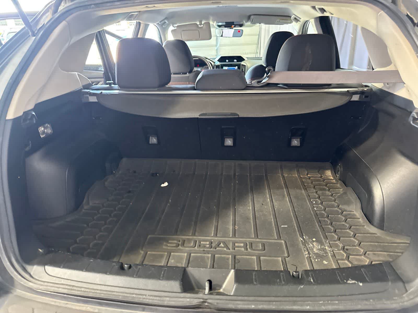Used 2018 Subaru Crosstrek 2.0i Premium AWD/4WD image 18
