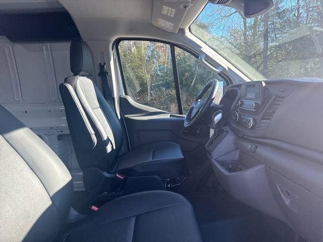 New 2025 Ford Transit 250 Low Roof image 22