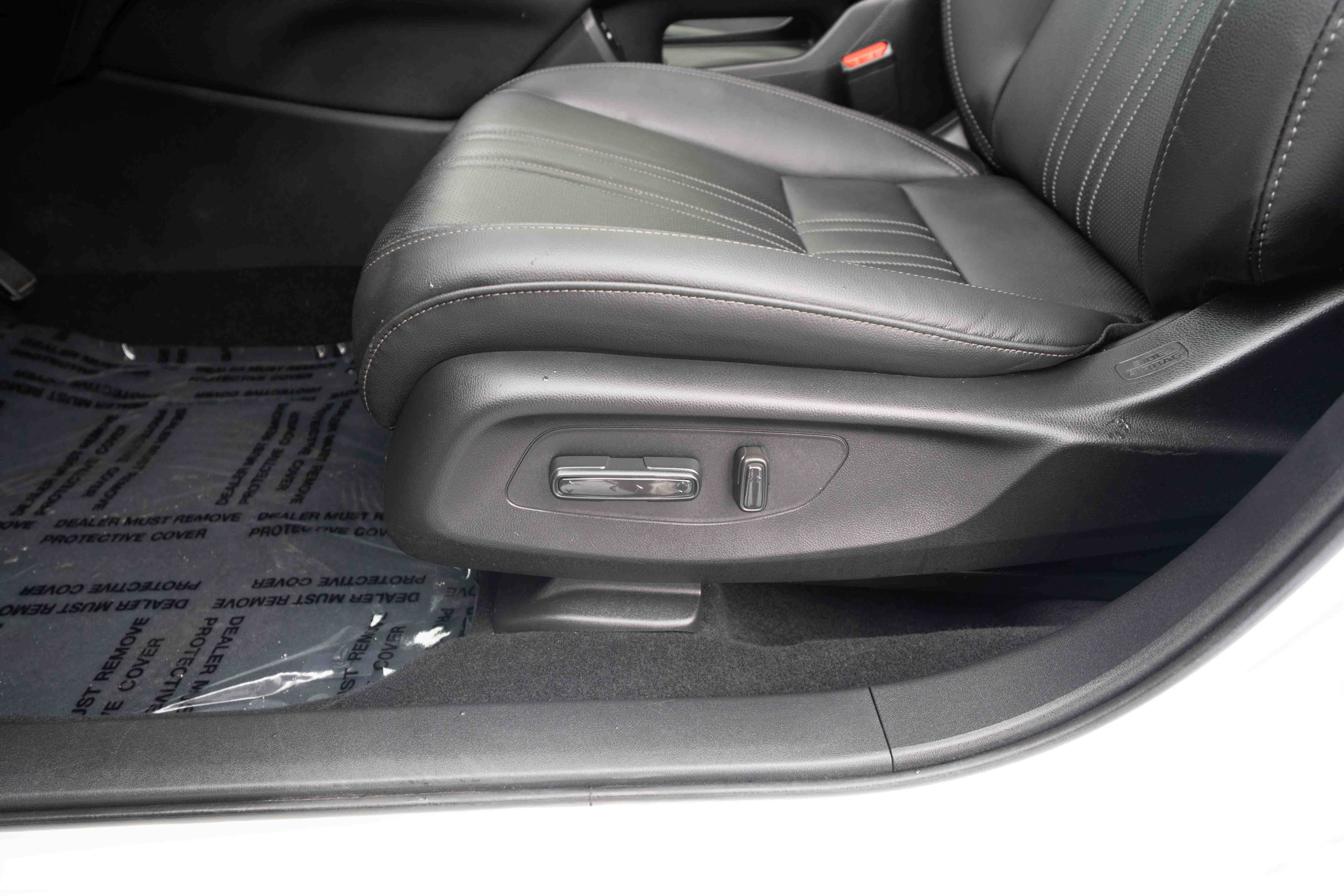 Used 2024 Honda HR-V EX-L image 12