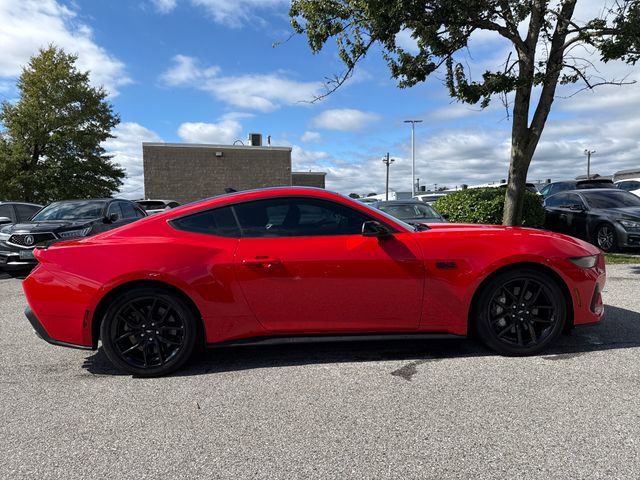 Used 2024 Ford Mustang GT Premium image 6