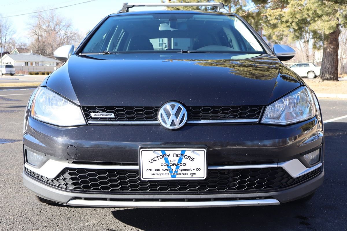 Used 2017 Volkswagen Golf Alltrack SEL image 13