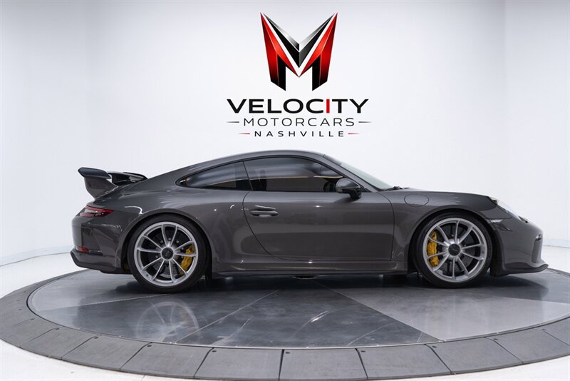 Used 2018 Porsche 911 GT3 RWD image 5