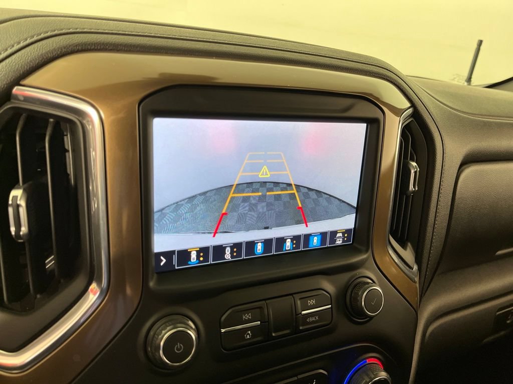 Certified 2021 Chevrolet Silverado 1500 High Country w/ Technology Package AWD/4WD image 34