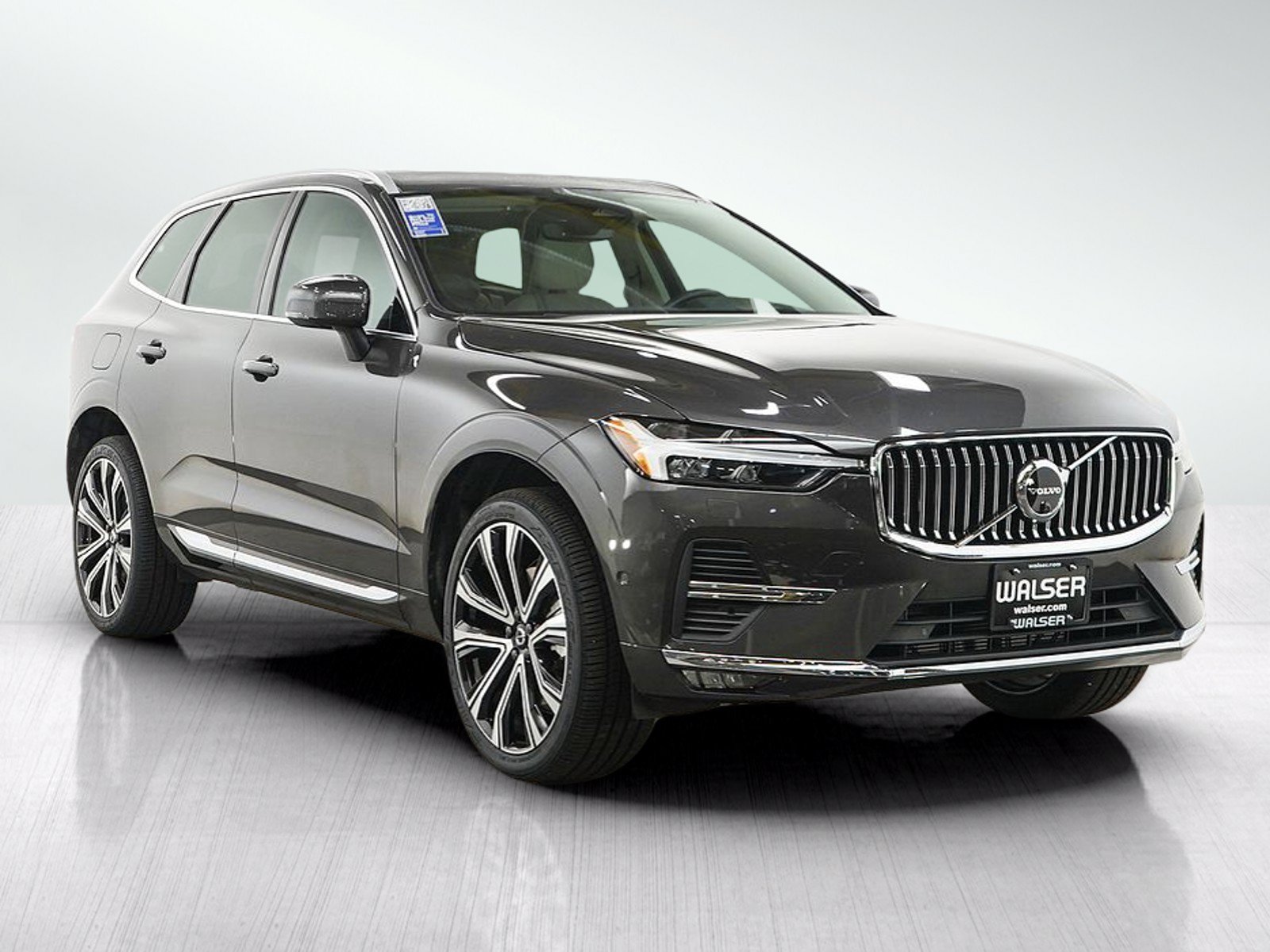 Used 2023 Volvo XC60 B5 Ultimate w/ Climate Package AWD/4WD image 7
