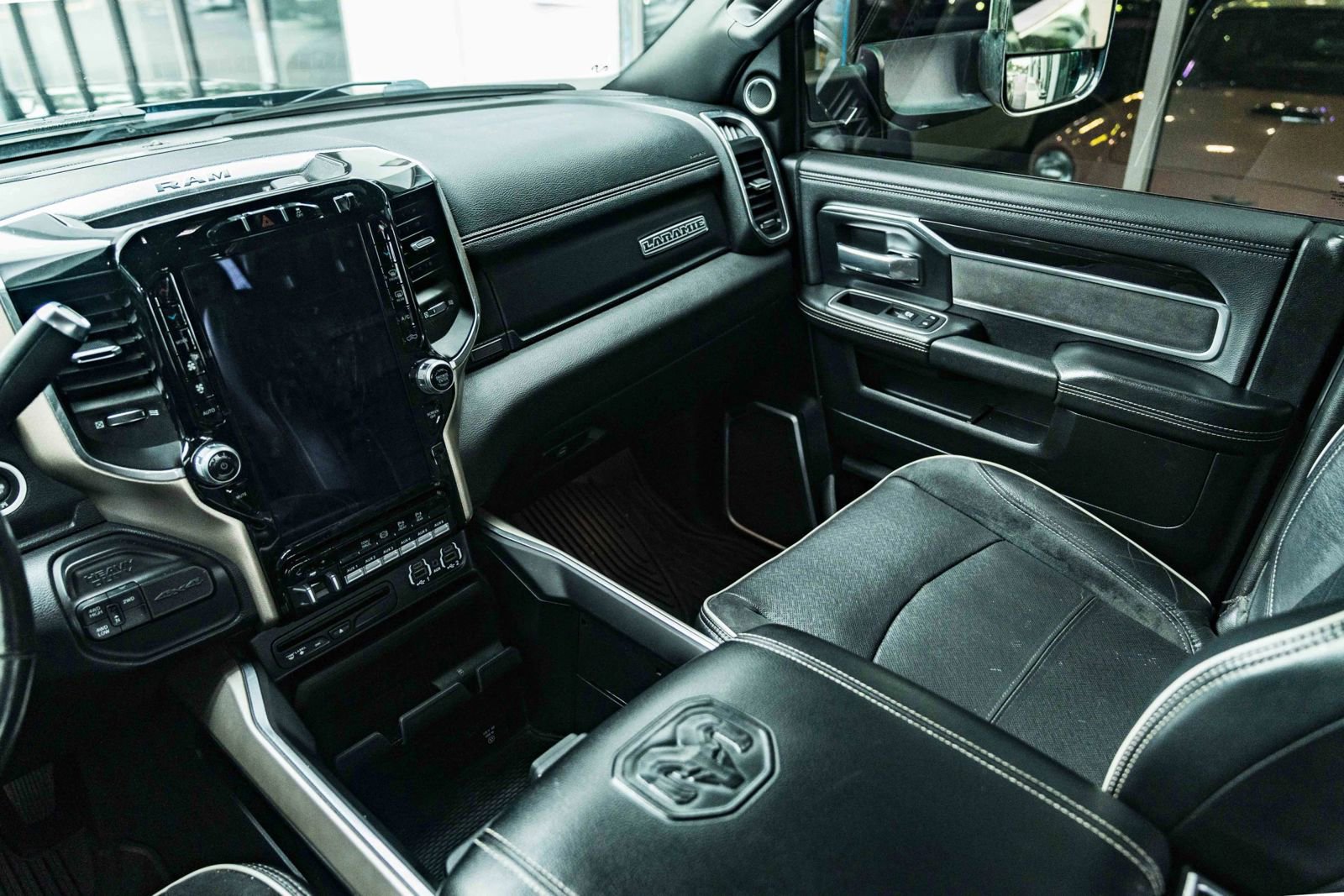 Used 2019 RAM 3500 Laramie image 35