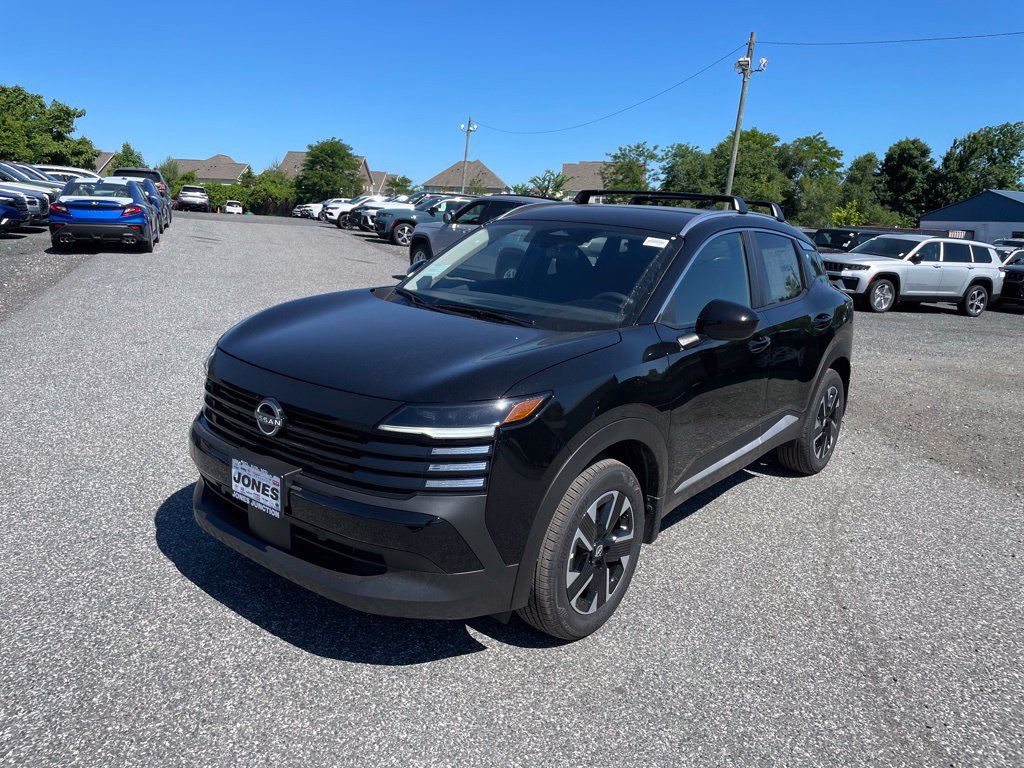 New 2026 Nissan Kicks SV w/ Cold Weather Package