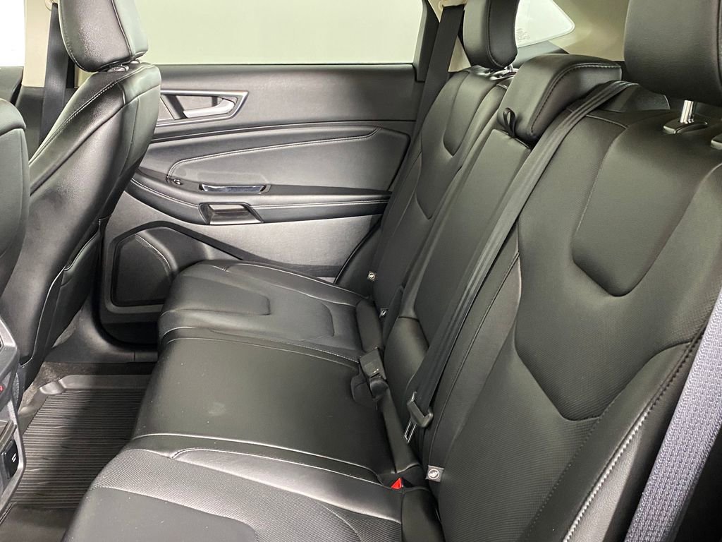 Used 2020 Ford Edge Titanium w/ Equipment Group 301A image 28