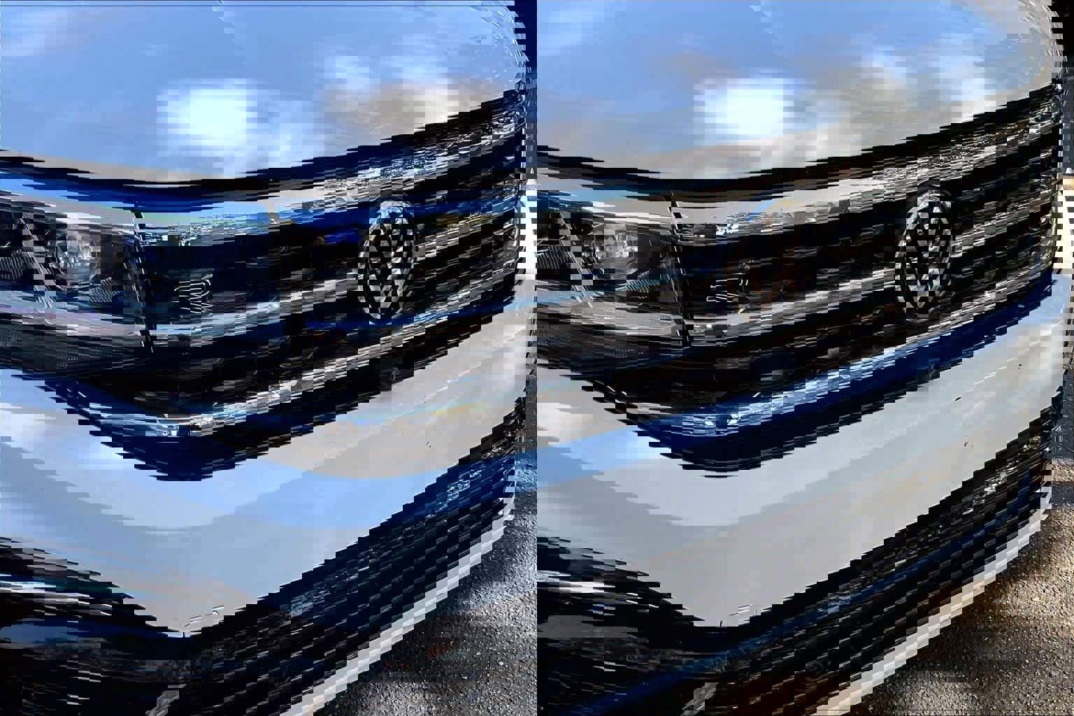 Used 2023 Volkswagen Atlas Cross Sport SEL Premium R-Line image 31