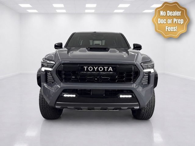 Used 2024 Toyota Tacoma TRD Pro AWD/4WD image 2