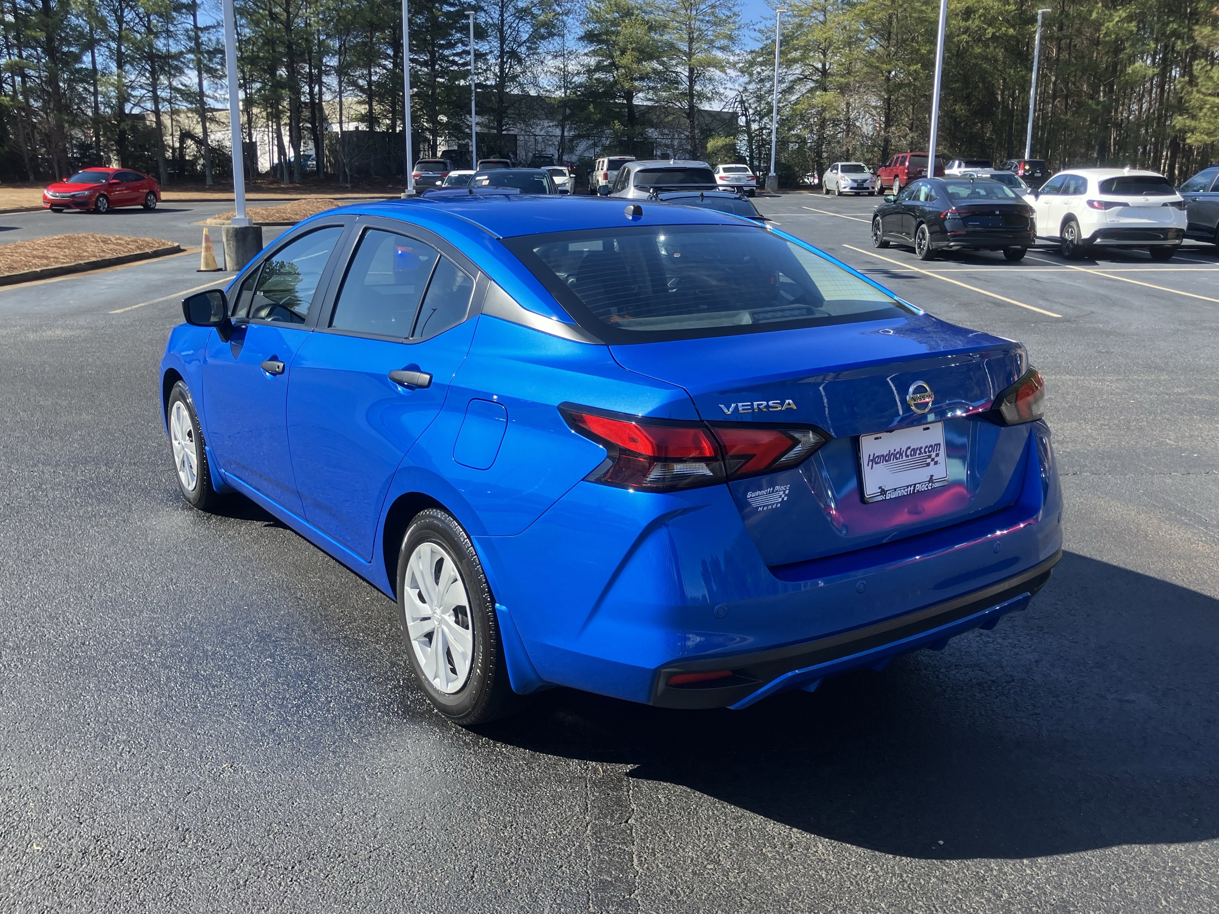 Used 2022 Nissan Versa S image 8
