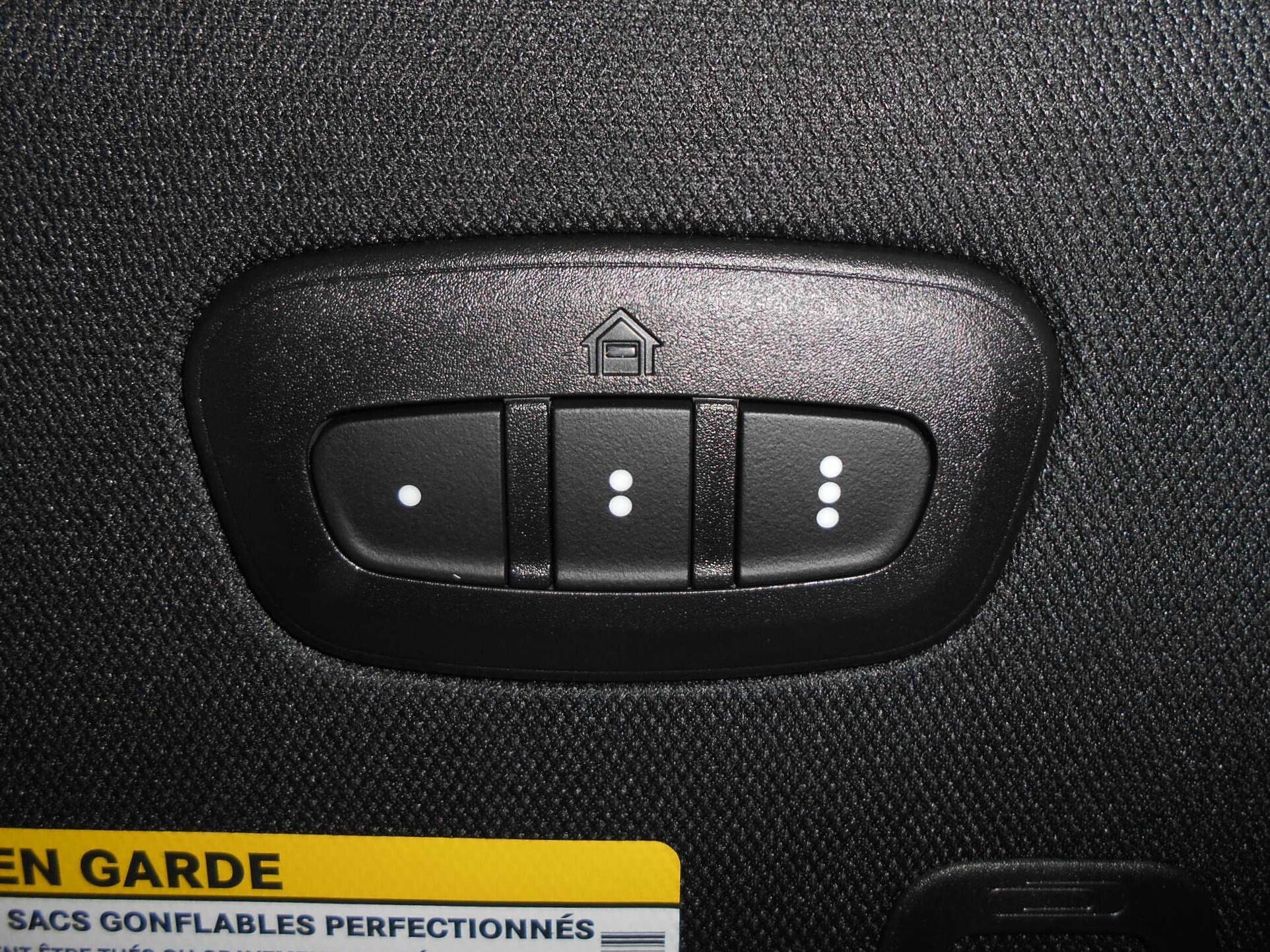 New 2026 Jeep Grand Cherokee L Limited AWD/4WD image 17
