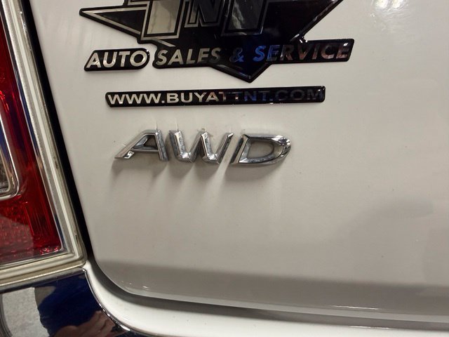 Used 2014 Chrysler 300 AWD w/ Driver Convenience Group image 10