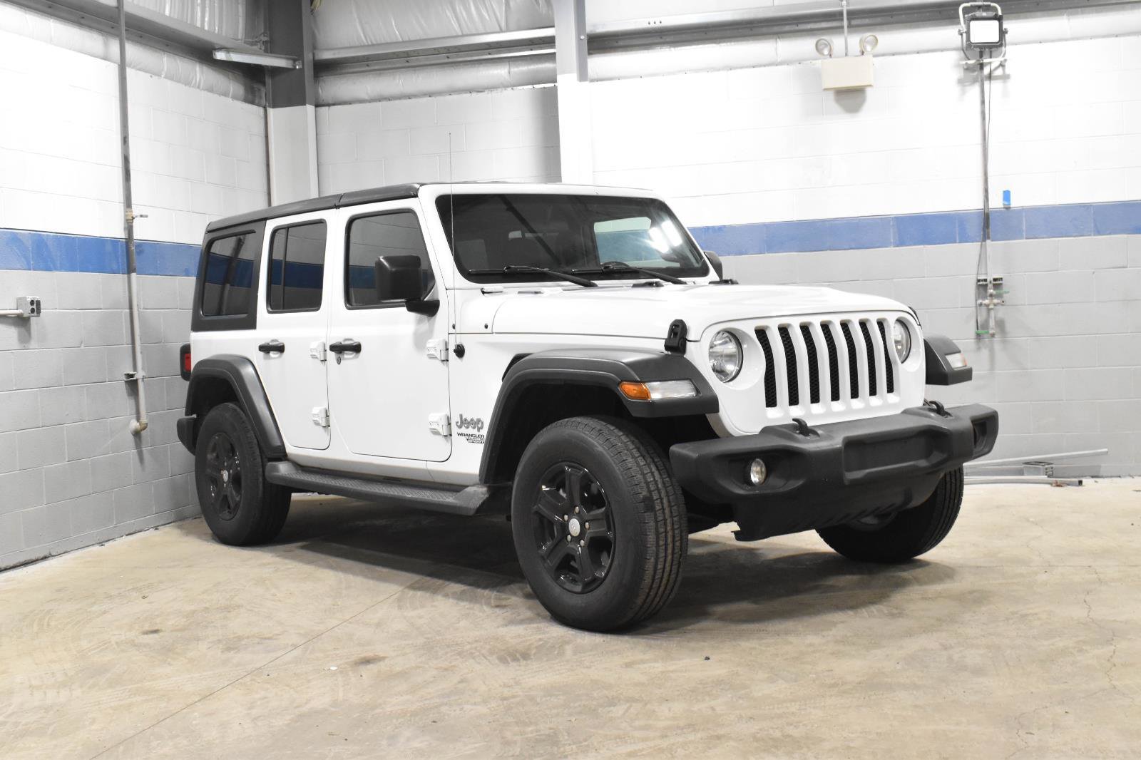 Used 2020 Jeep Wrangler Unlimited Sport S image 25