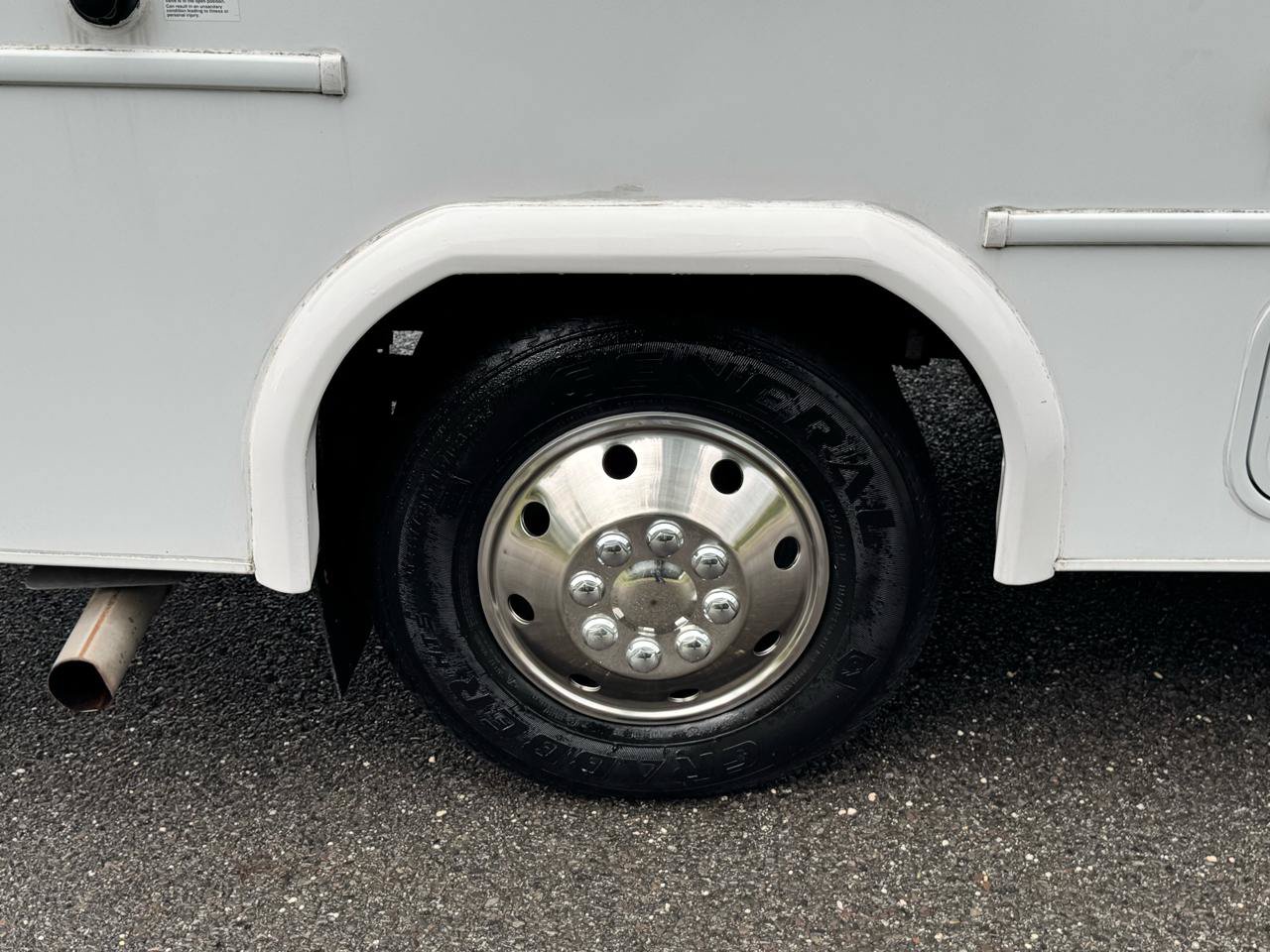 Used 2019 Chevrolet Express 4500 w/ RV Package RWD image 57
