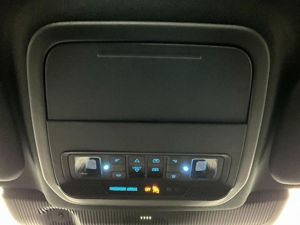 Used 2025 Ford Explorer ST image 13