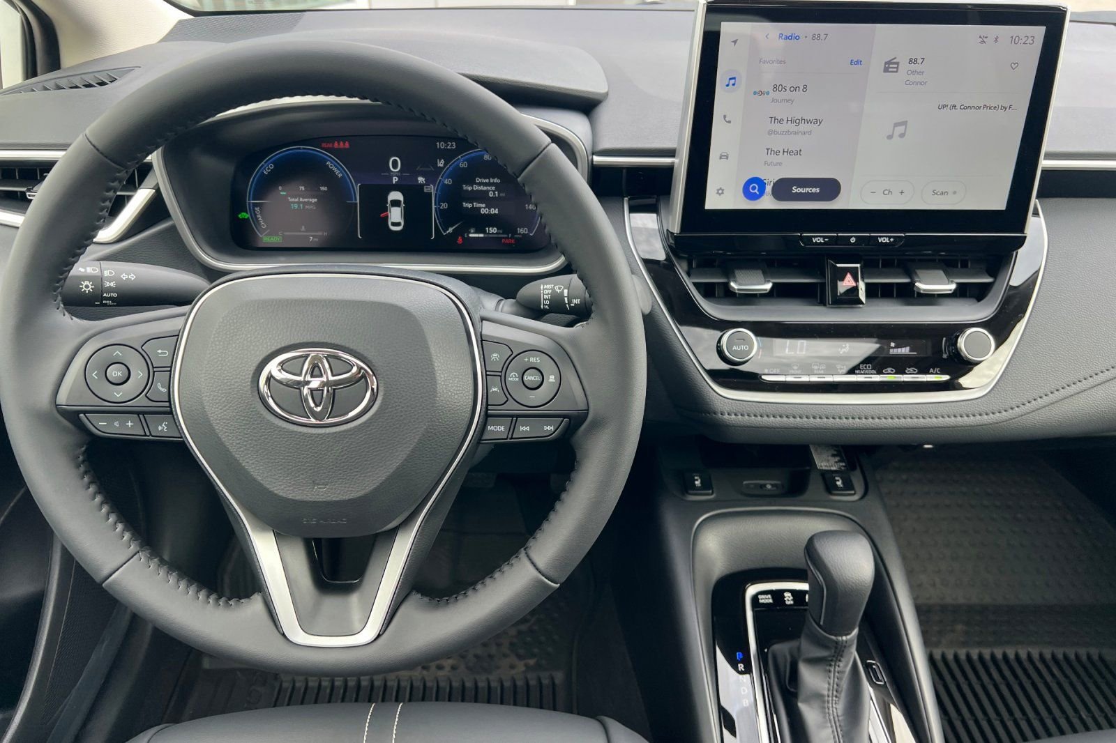 New 2026 Toyota Corolla XLE image 11