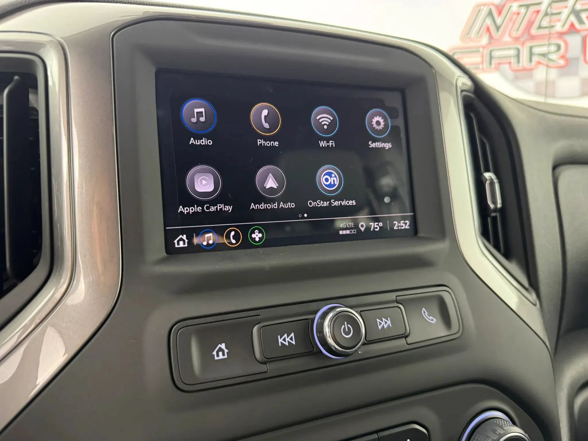 Used 2025 Chevrolet Silverado 1500 W/T w/ WT Safety Package AWD/4WD image 19