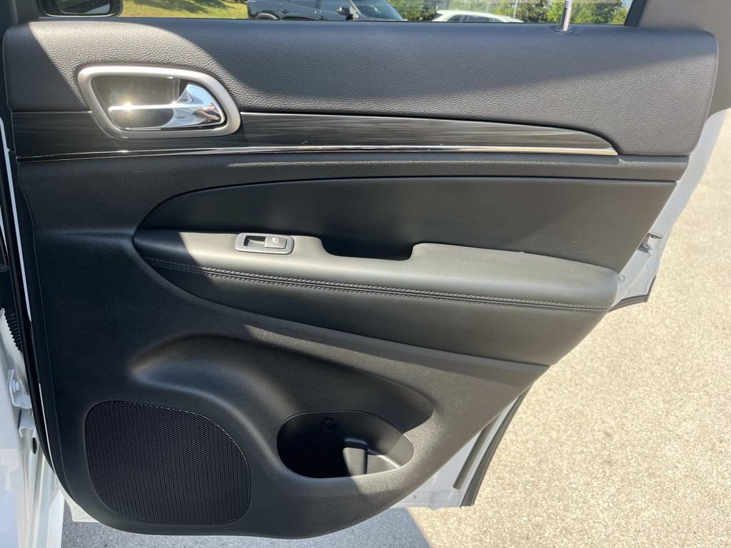 Used 2019 Jeep Grand Cherokee Limited X AWD/4WD image 22