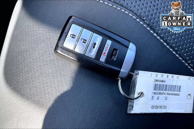 Used 2022 Acura TLX w/ Technology Package FWD image 11
