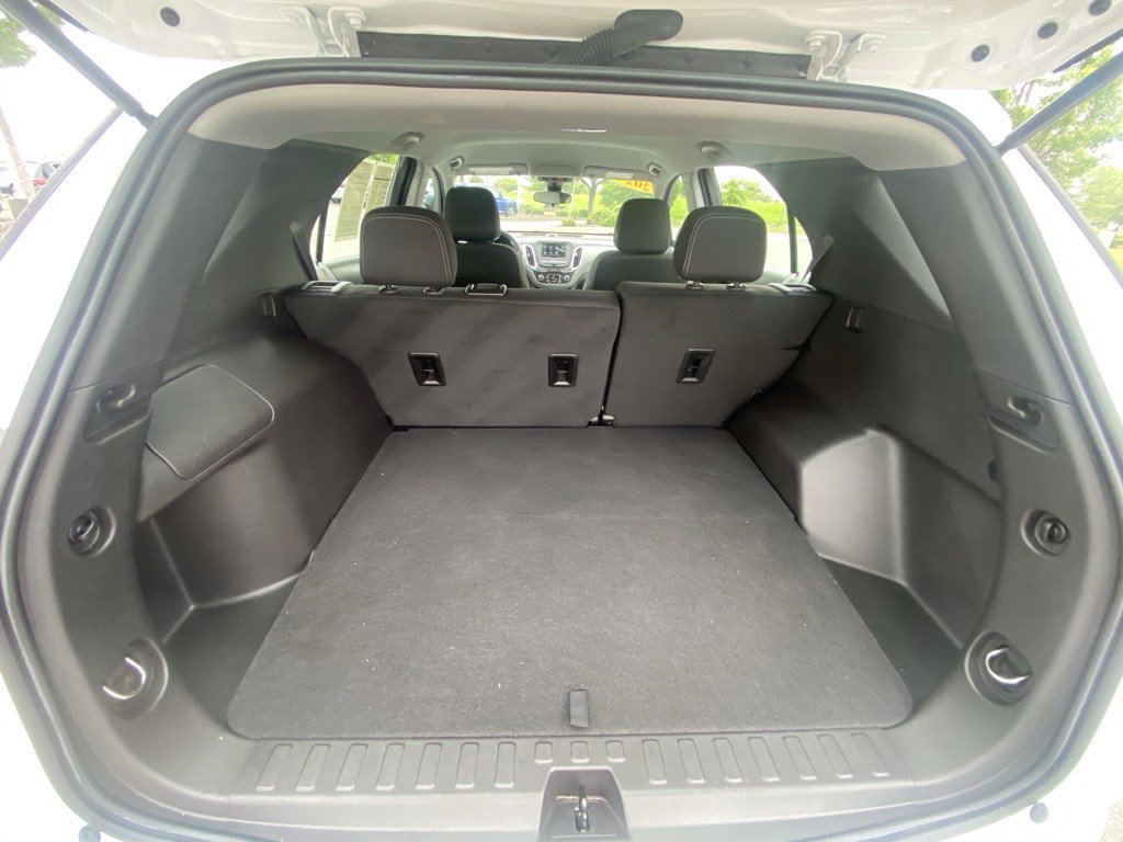 Used 2024 Chevrolet Equinox LS FWD image 35