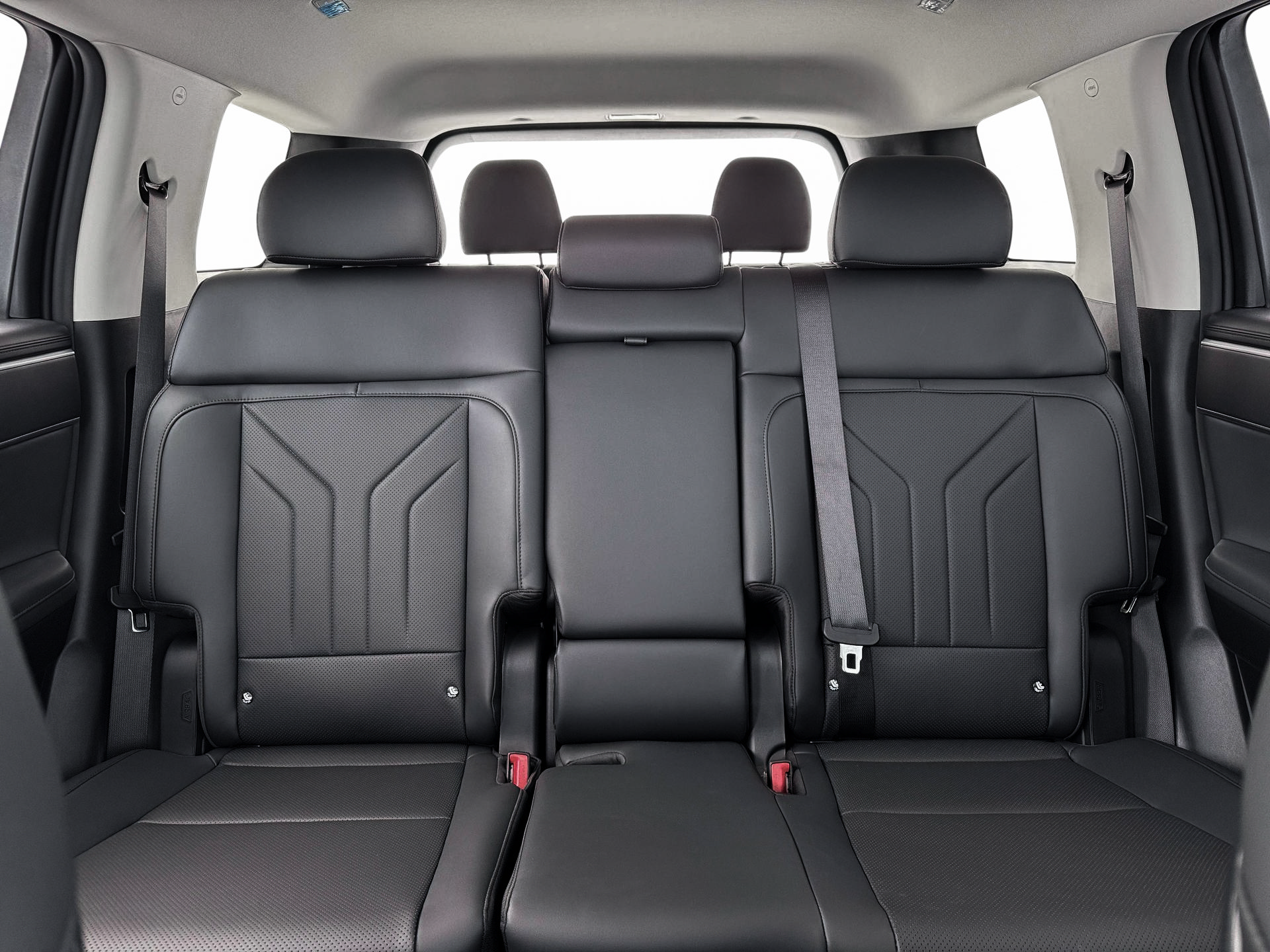 New 2026 Hyundai Santa Fe SEL AWD/4WD image 16
