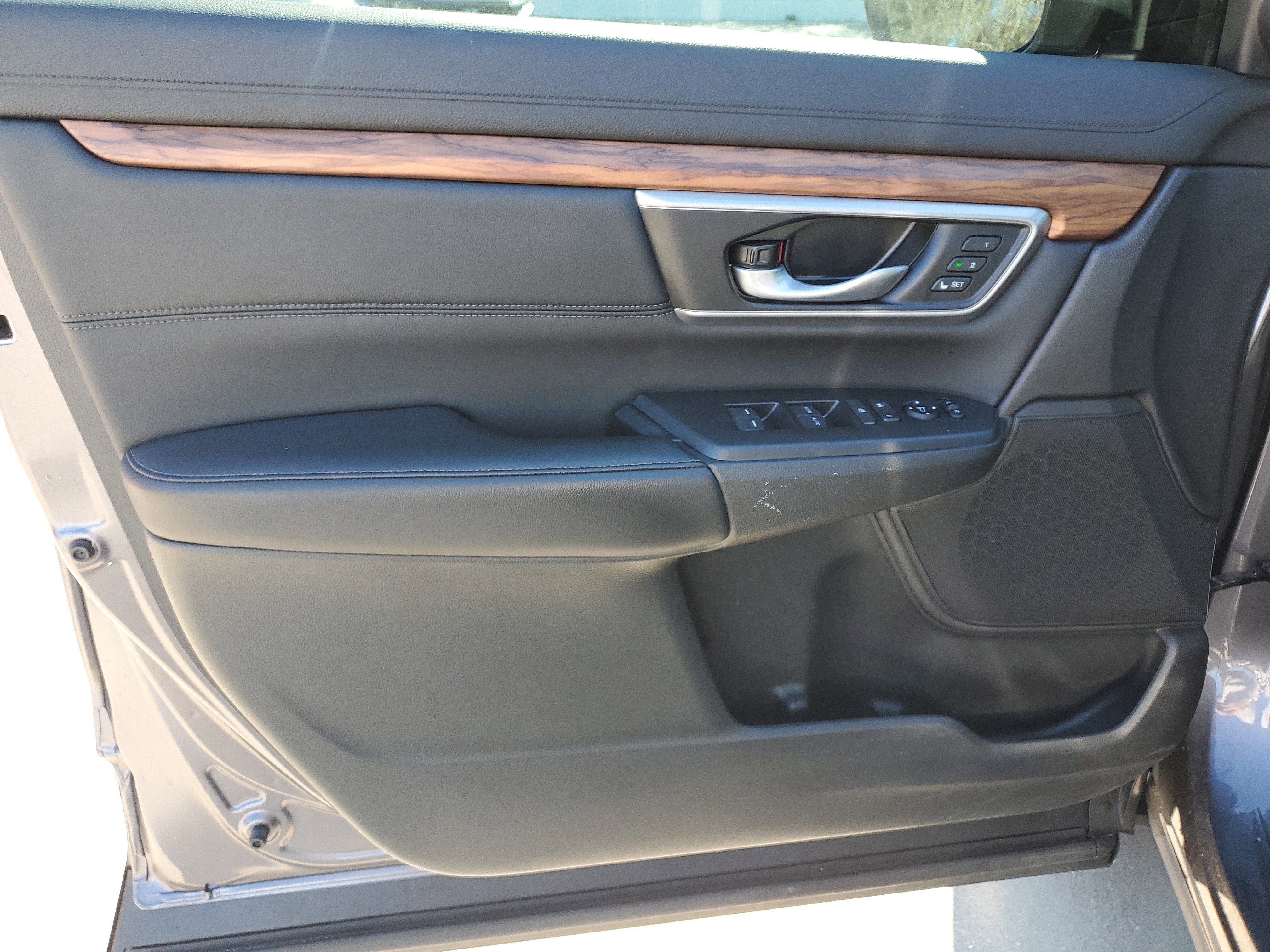 Used 2022 Honda CR-V EX-L image 24