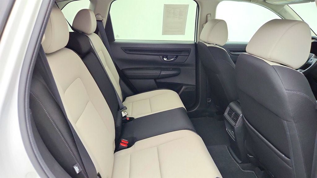 Used 2025 Honda CR-V EX image 21