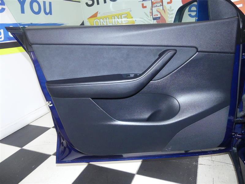Used 2021 Tesla Model Y Long Range image 23
