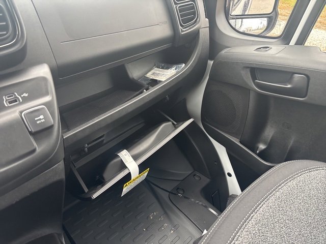New 2026 RAM ProMaster 3500 w/ Convenience Group image 33