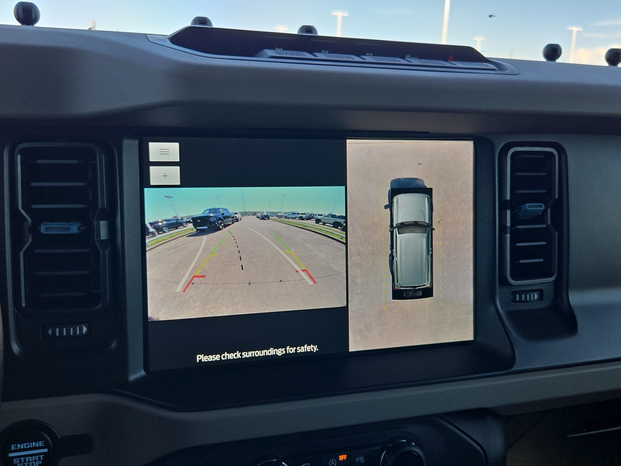Used 2023 Ford Bronco Wildtrak AWD/4WD image 25
