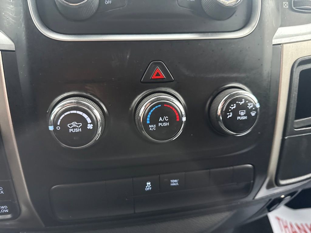 Used 2017 RAM 1500 Classic SLT image 22