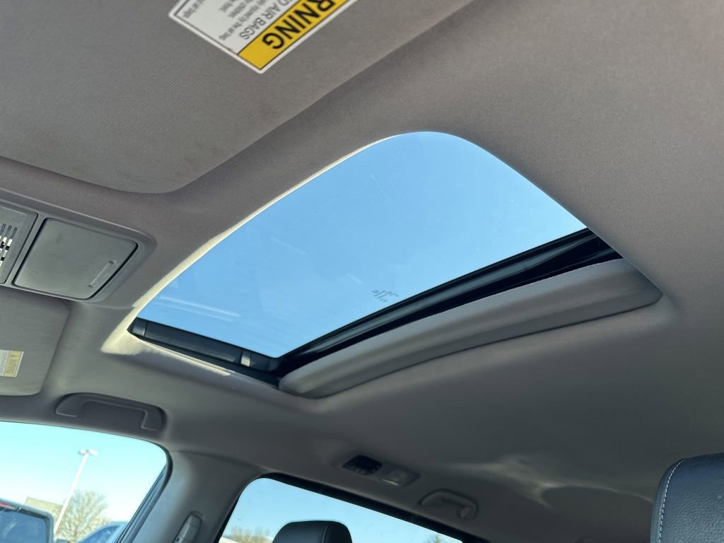 Used 2023 Honda Odyssey EX-L image 4