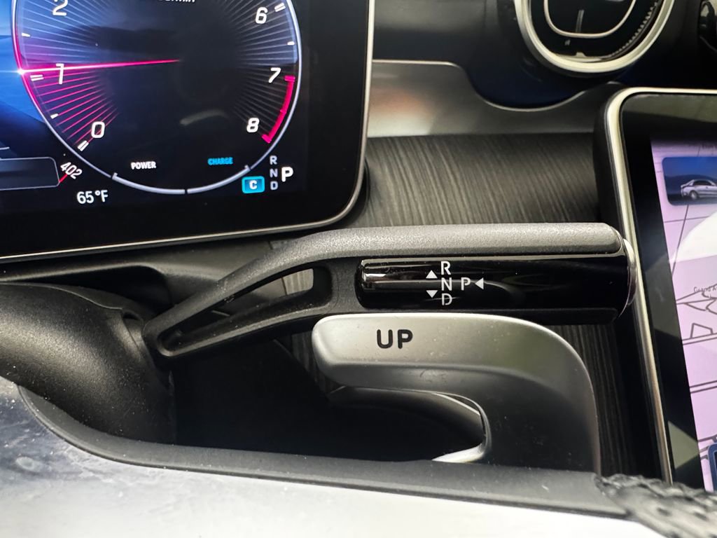 Used 2023 Mercedes-Benz C 43 AMG 4MATIC Sedan image 24