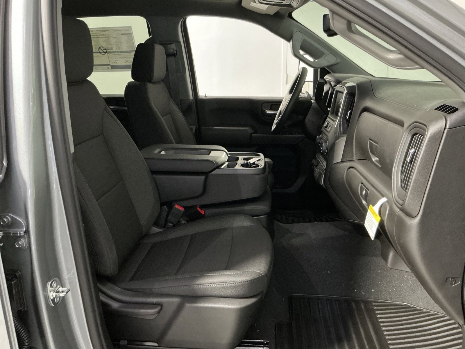 New 2026 Chevrolet Silverado 2500 Custom w/ Custom Value Package image 32