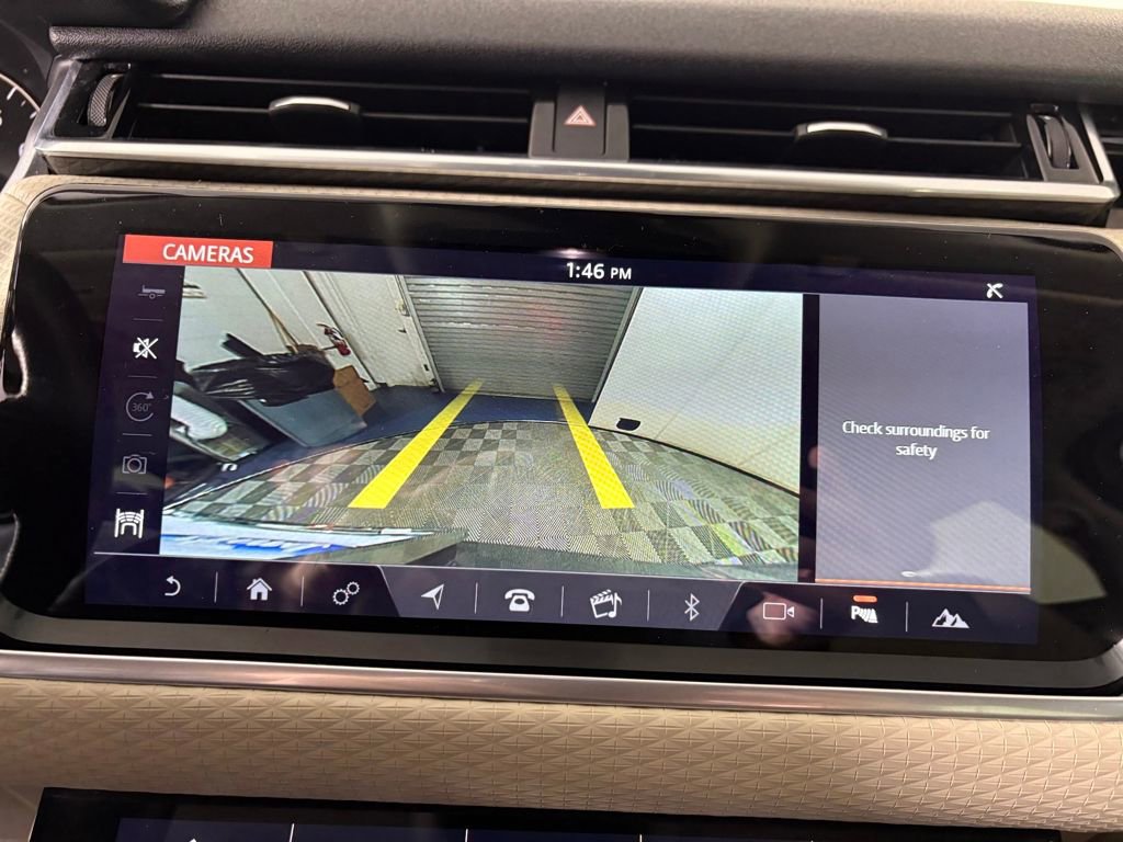 Used 2020 Land Rover Range Rover Velar S image 19