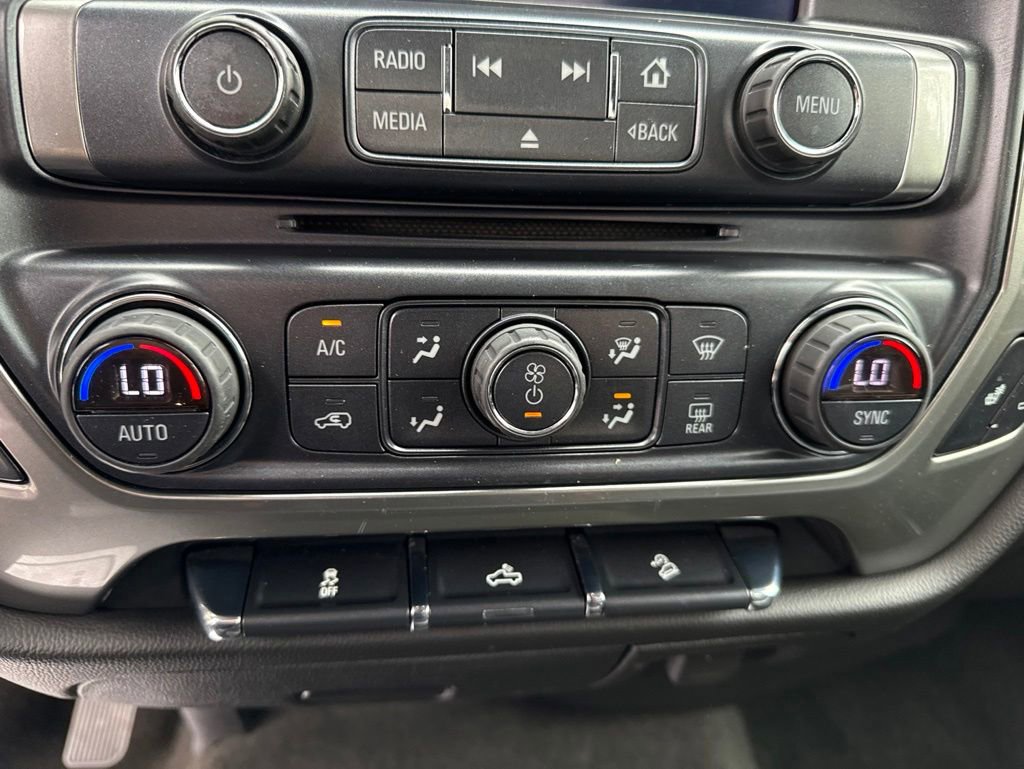 Used 2018 Chevrolet Silverado 1500 LT w/ All Star Edition AWD/4WD image 30