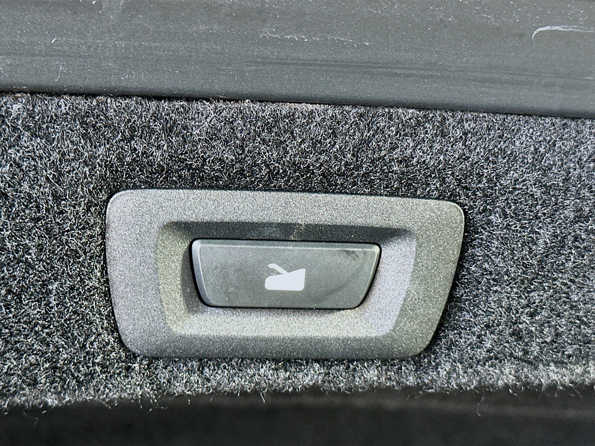 Used 2023 Lucid Air Pure AWD/4WD image 30